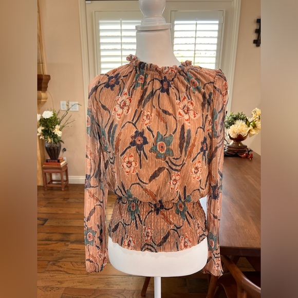 Joie Blouse Top Gold Shimmer Ruffles Sz S Floral Romantic Flirty Coquettish - Picture 3 of 9